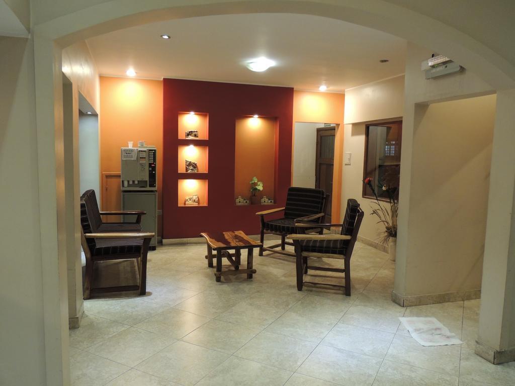 Hotel Buenos Aires Сальта Экстерьер фото
